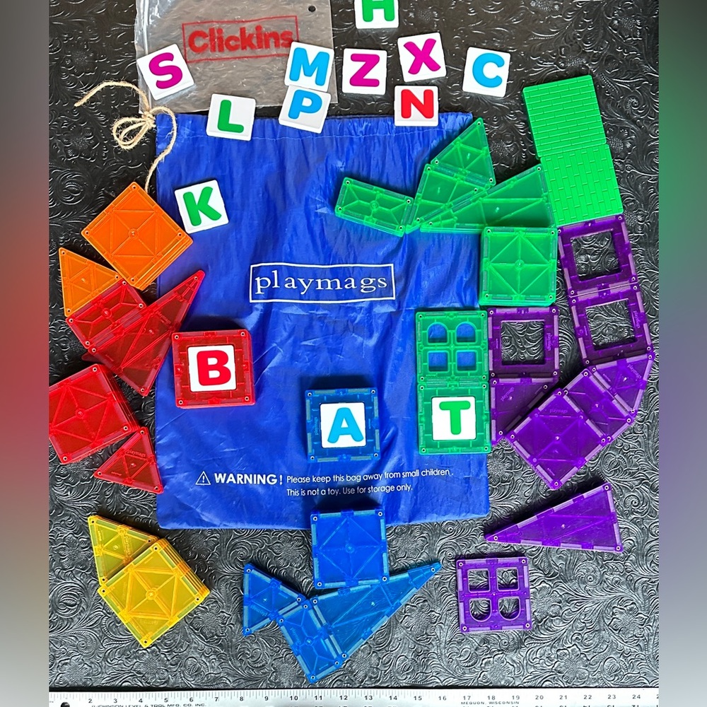 81 Playmags Magnetic Tiles Building Set replacement pieces +12 Clickins tiles